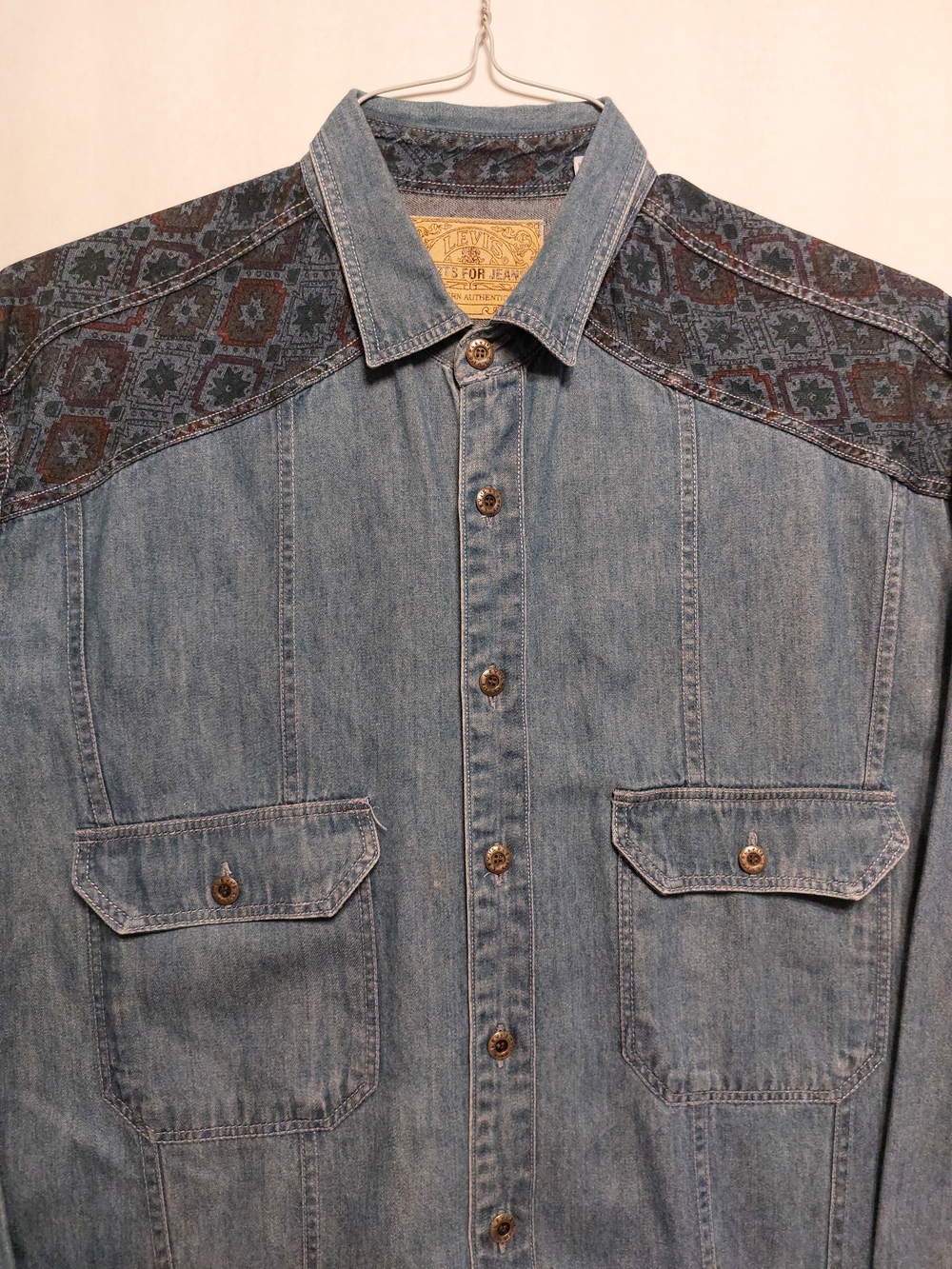 Vintage Levi's Light Blue Denim Shirt Jacket with Dark Patterned Yoke